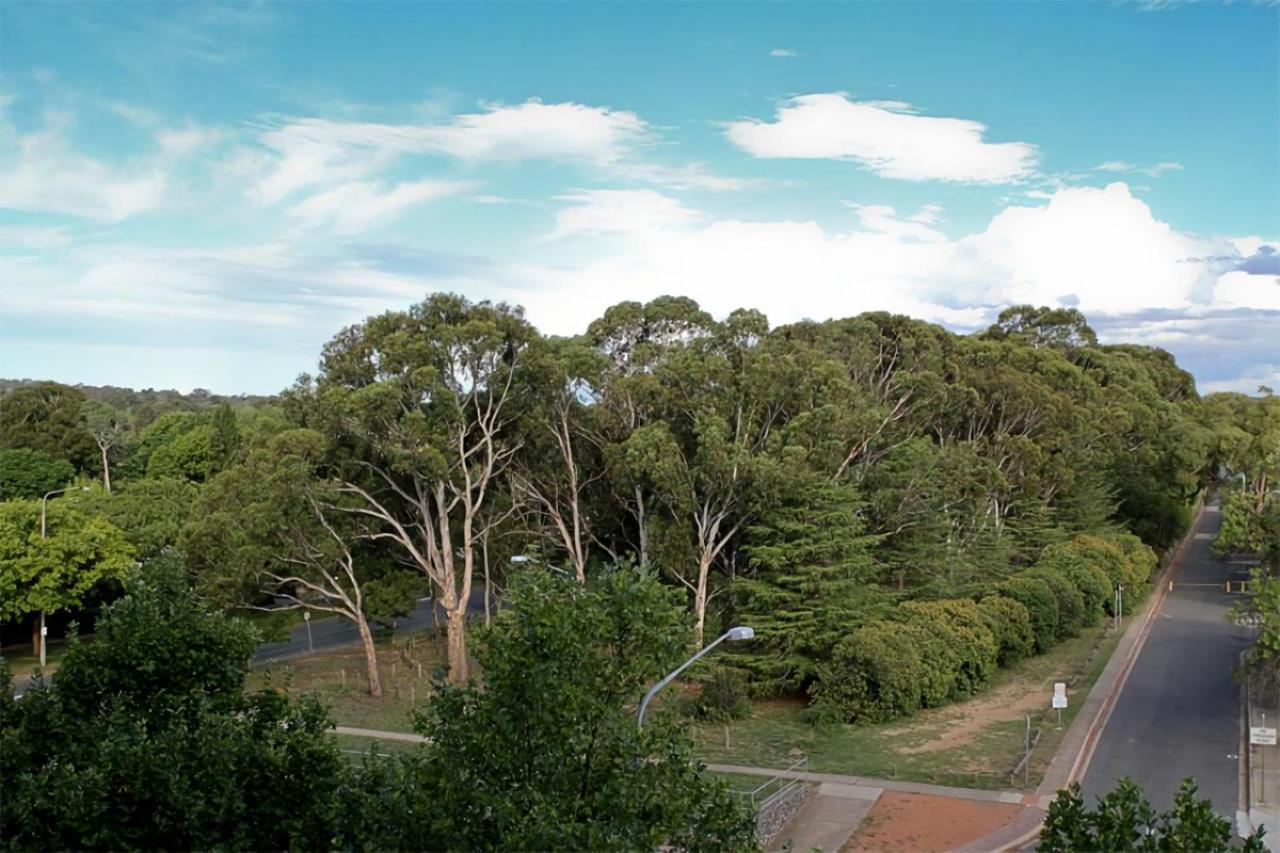 Glebe Park 108 Act * Canberra