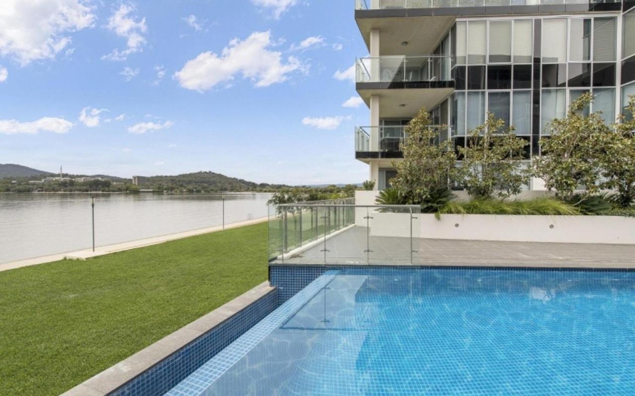 Lakefront 116 Kingston Act Apartment *
