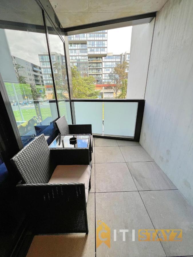 Beauty In Blue! 1bd 1bth 1crsp Apt - Great Location! Canberra