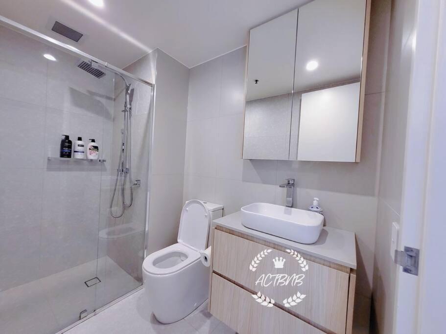 Cbd High Level View 1br Free Parking * Canberra