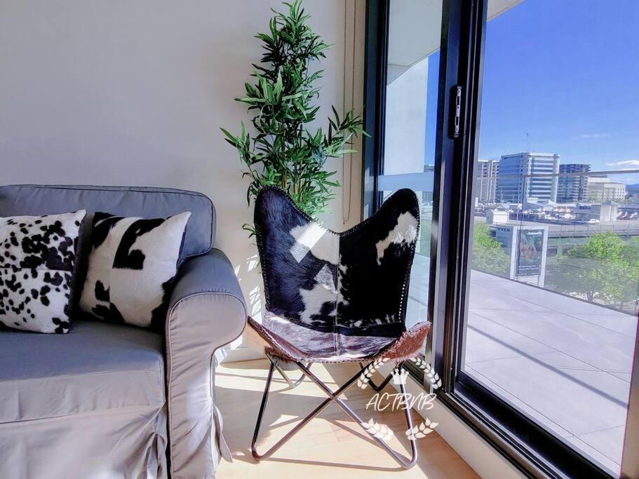 City View Lovely 1bd @ Cbd Apartment *