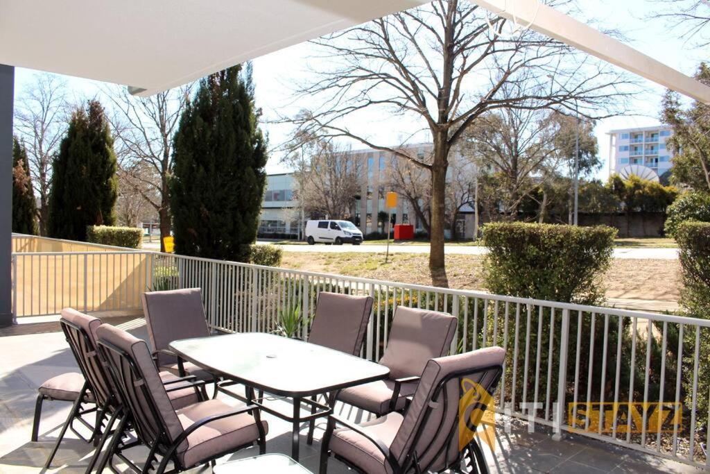 Apartment Comfortable & Spacious -2bd 2bth - Braddon