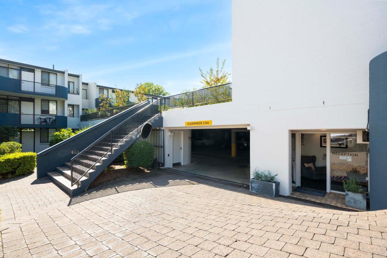 Manuka Park Serviced 4*