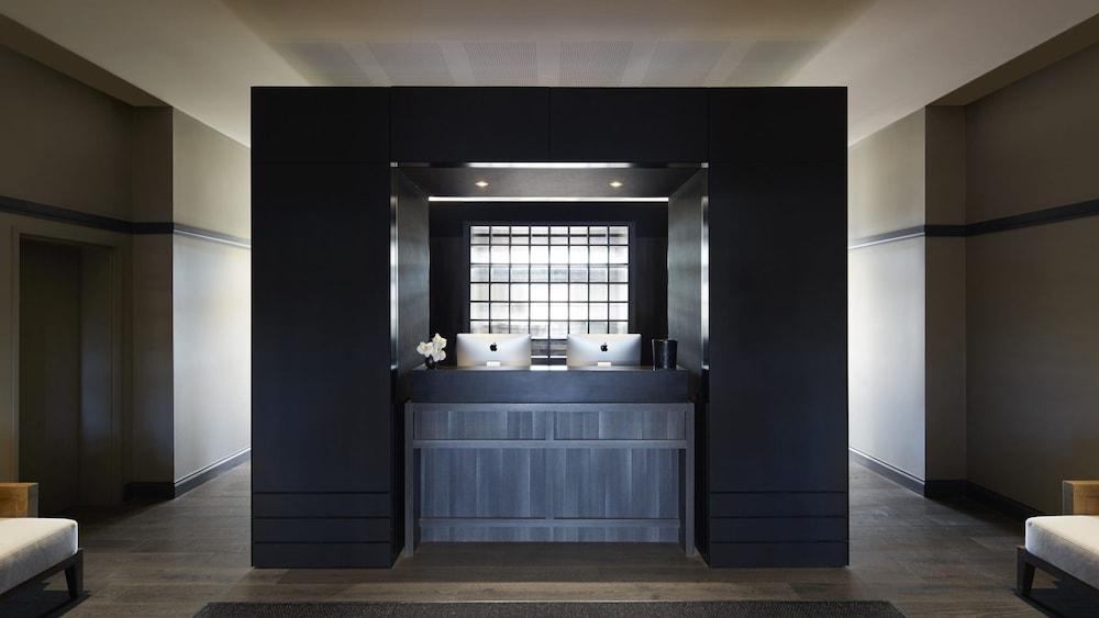 Hotel Brassey - Managed By Doma Canberra