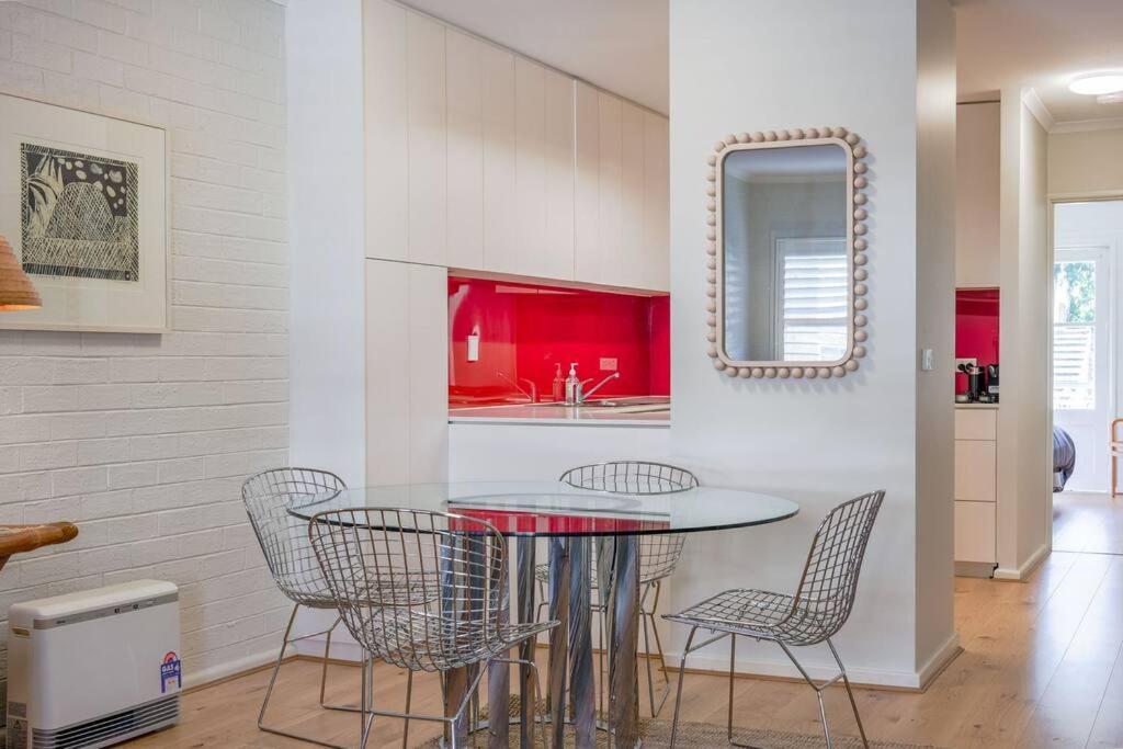 Apartment Modern Boutique Cbd 2br 1st Floor Canberra