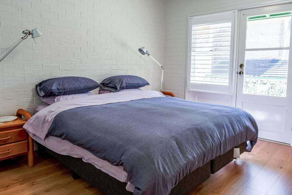 Modern Boutique Cbd 2br 1st Floor