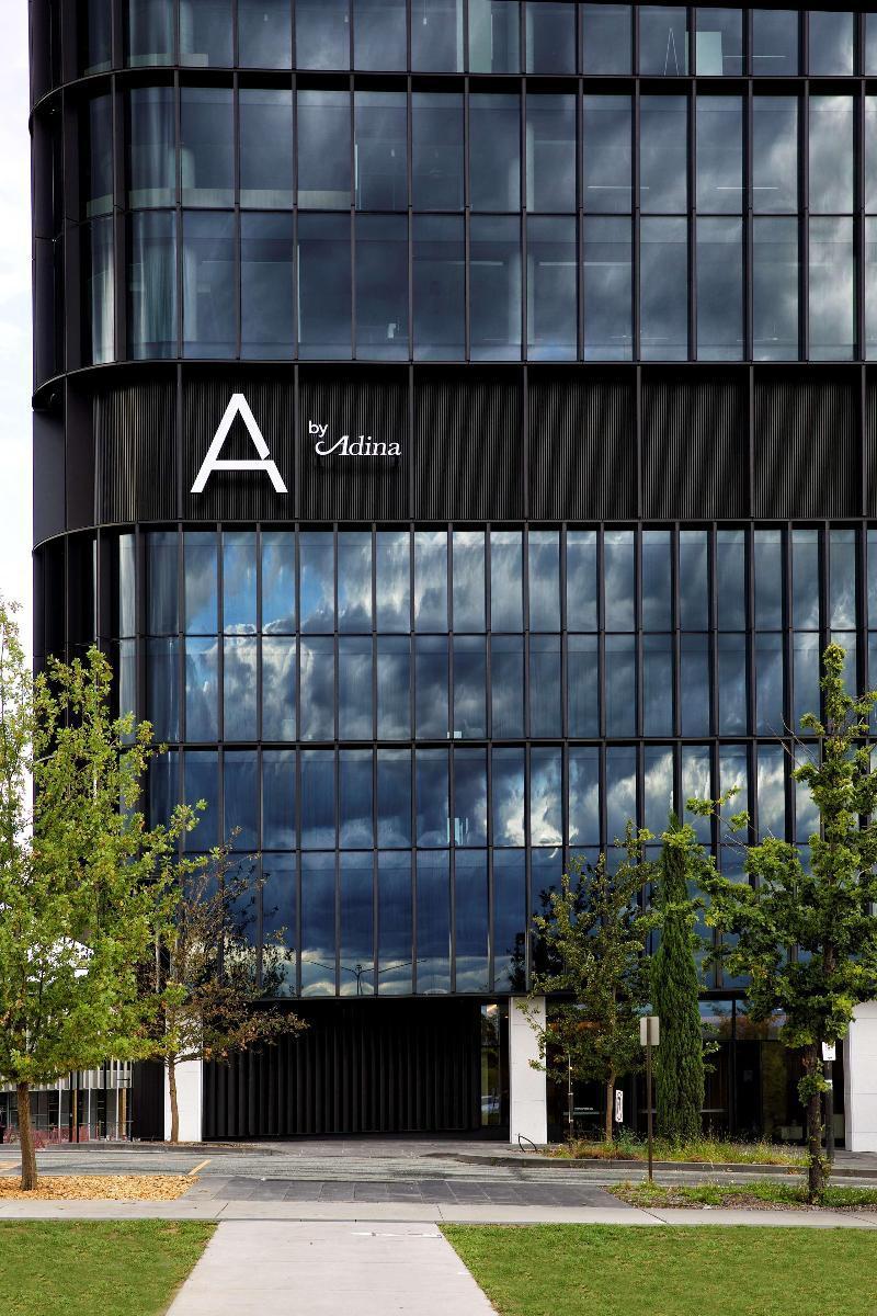 A By Adina 4* Camberra