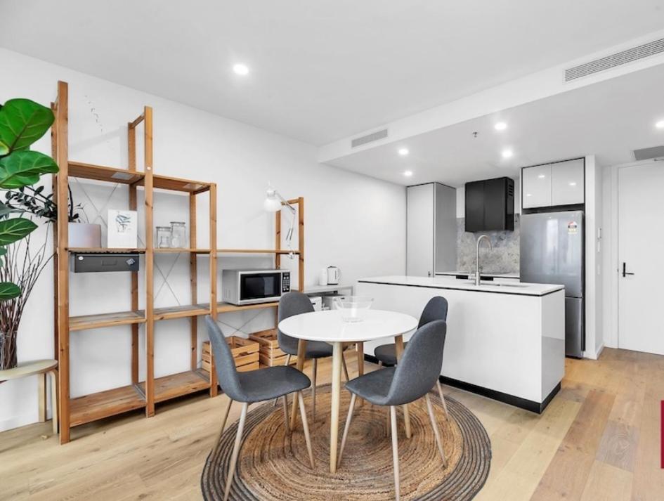 Apartment Capitol Executive *