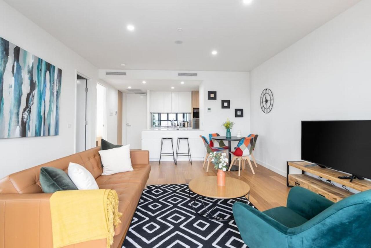 Brad17 Modern 2br 2ba Braddon Apartment