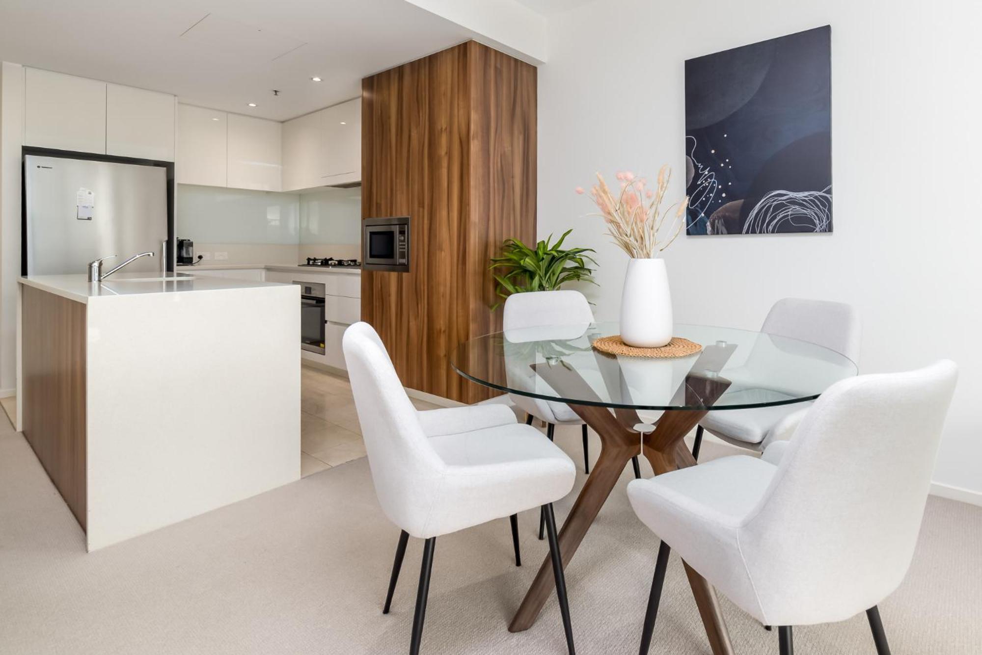 Spacious 1-bed With View In Location Apartamento Camberra