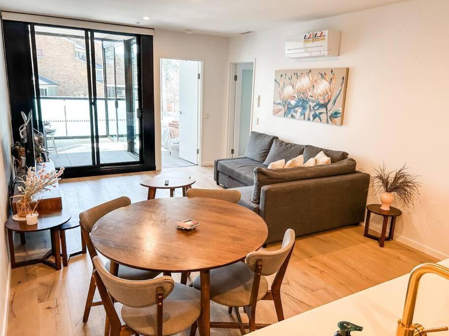 Metropol - Cbd Pool Sleeps 7 Apartment