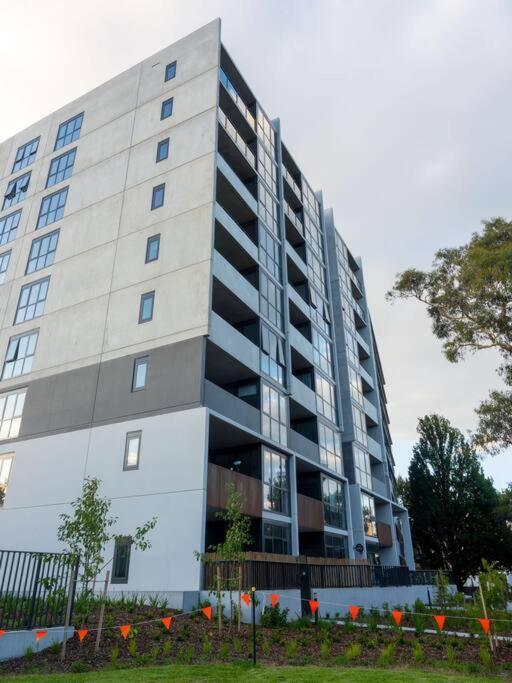 Comfort Two Bedroom In Lyneham * Canberra