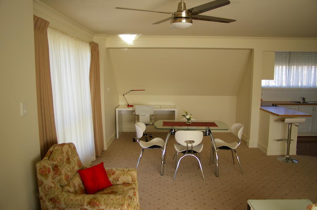 Deakin Apartment Canberra