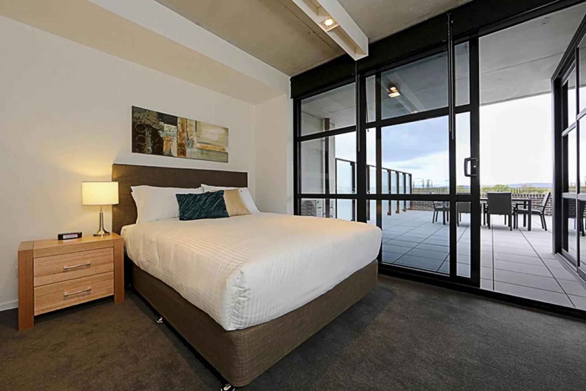 Dockside 3 Kingston Act Apartment