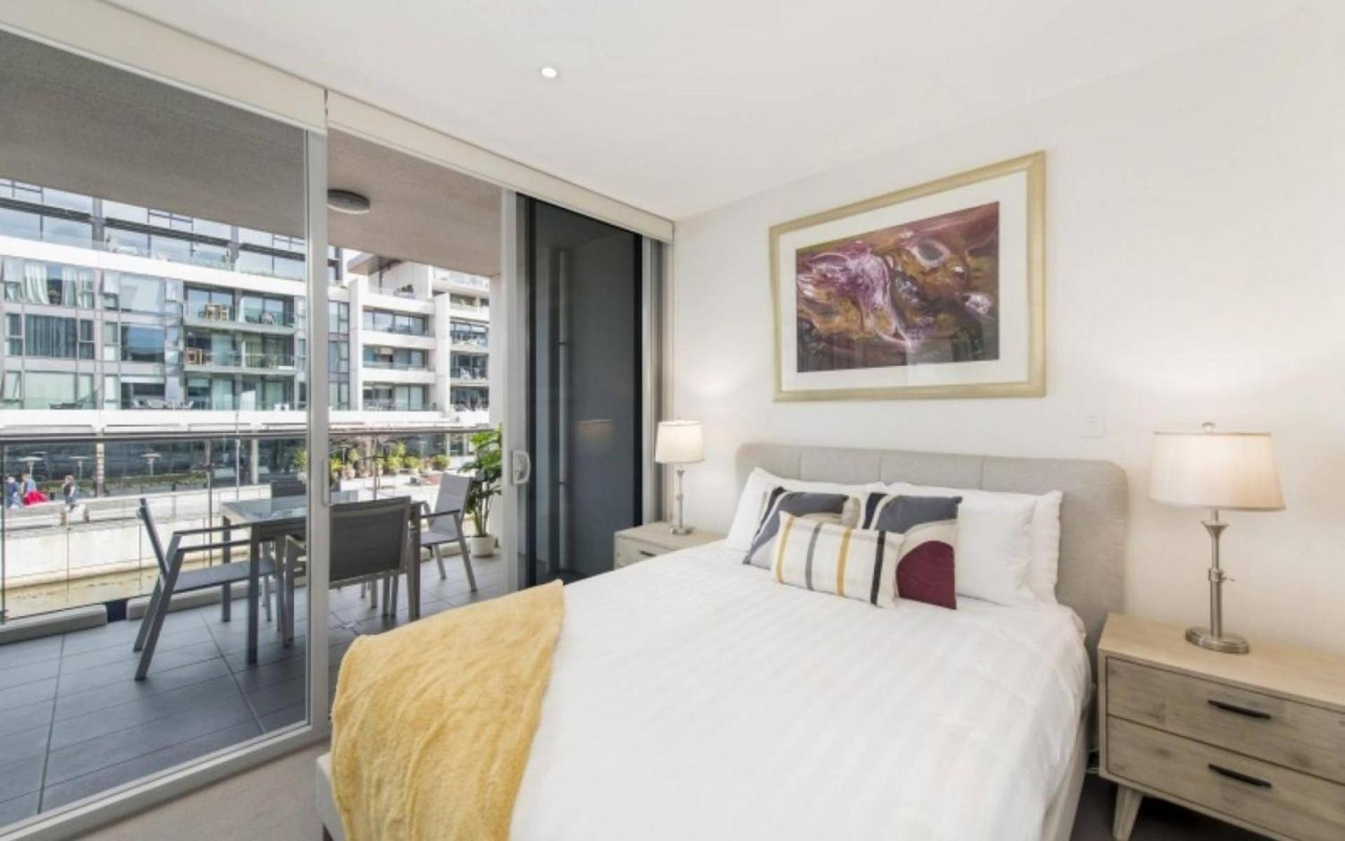 Lakefront 116 Act Apartment Kingston