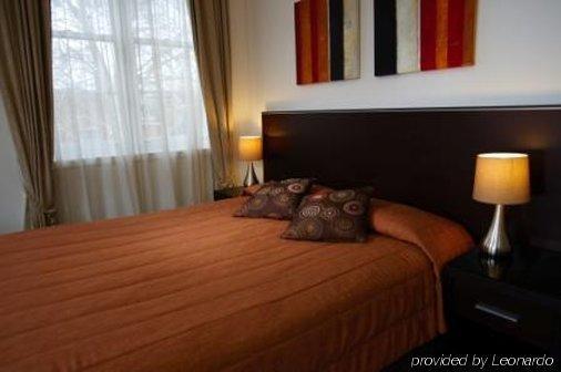 Aparthotel Quest 4*