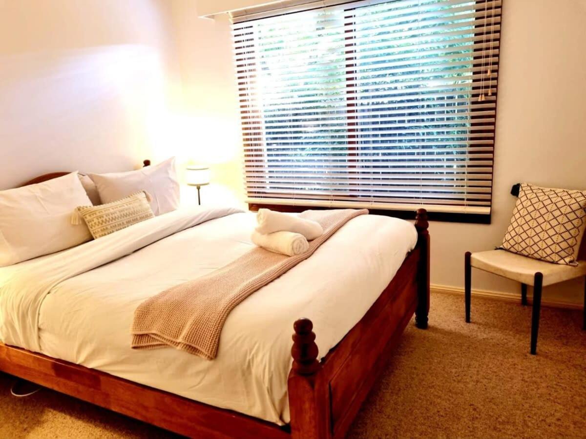 3 Bdrm 2 Bthrm House Close To Cbd & Anu Holiday home