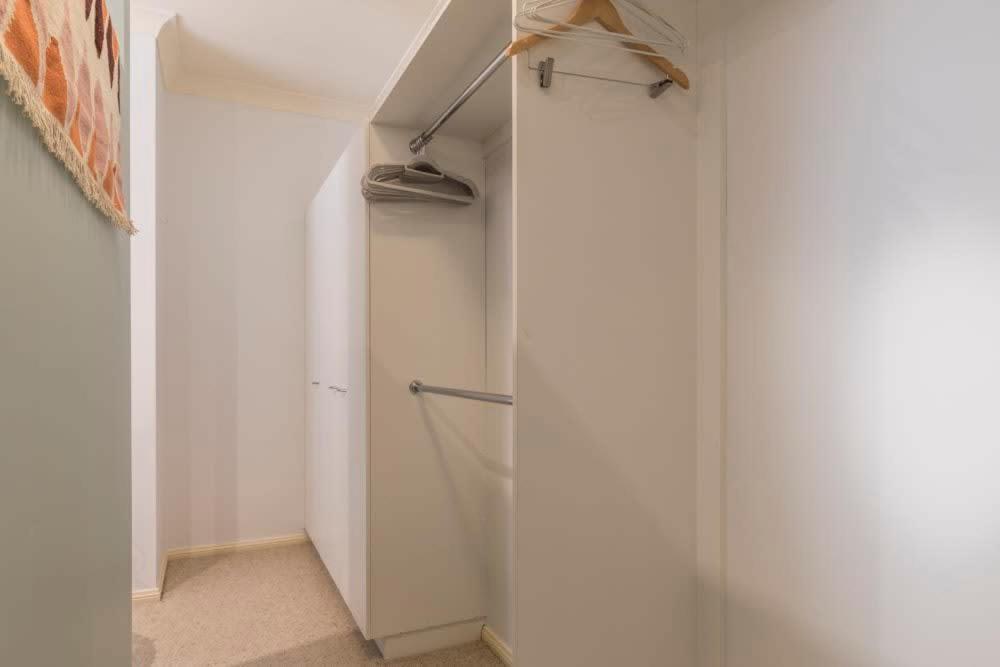 3 Bdrm 2 Bthrm House Close To Cbd & Anu
