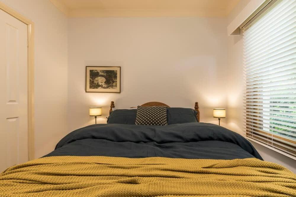 3 Bdrm 2 Bthrm House Close To Cbd & Anu