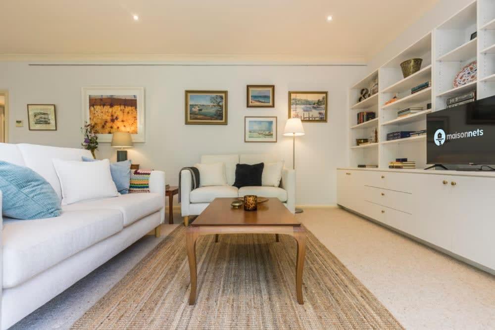3 Bdrm 2 Bthrm House Close To Cbd & Anu