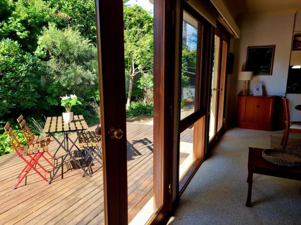 3 Bdrm 2 Bthrm House Close To Cbd & Anu Canberra