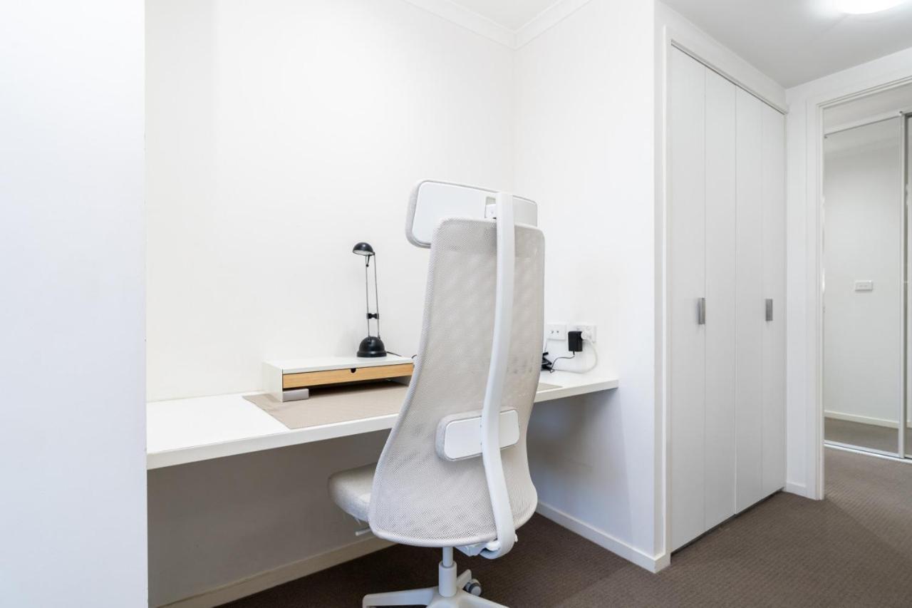 Apartment Spacious And Cosy With Great Views In Braddon Canberra