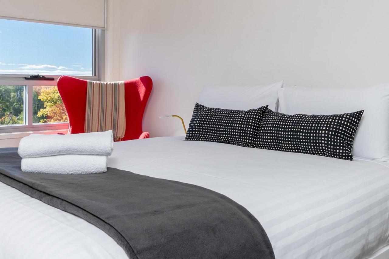 Spacious And Cosy With Great Views In Braddon *