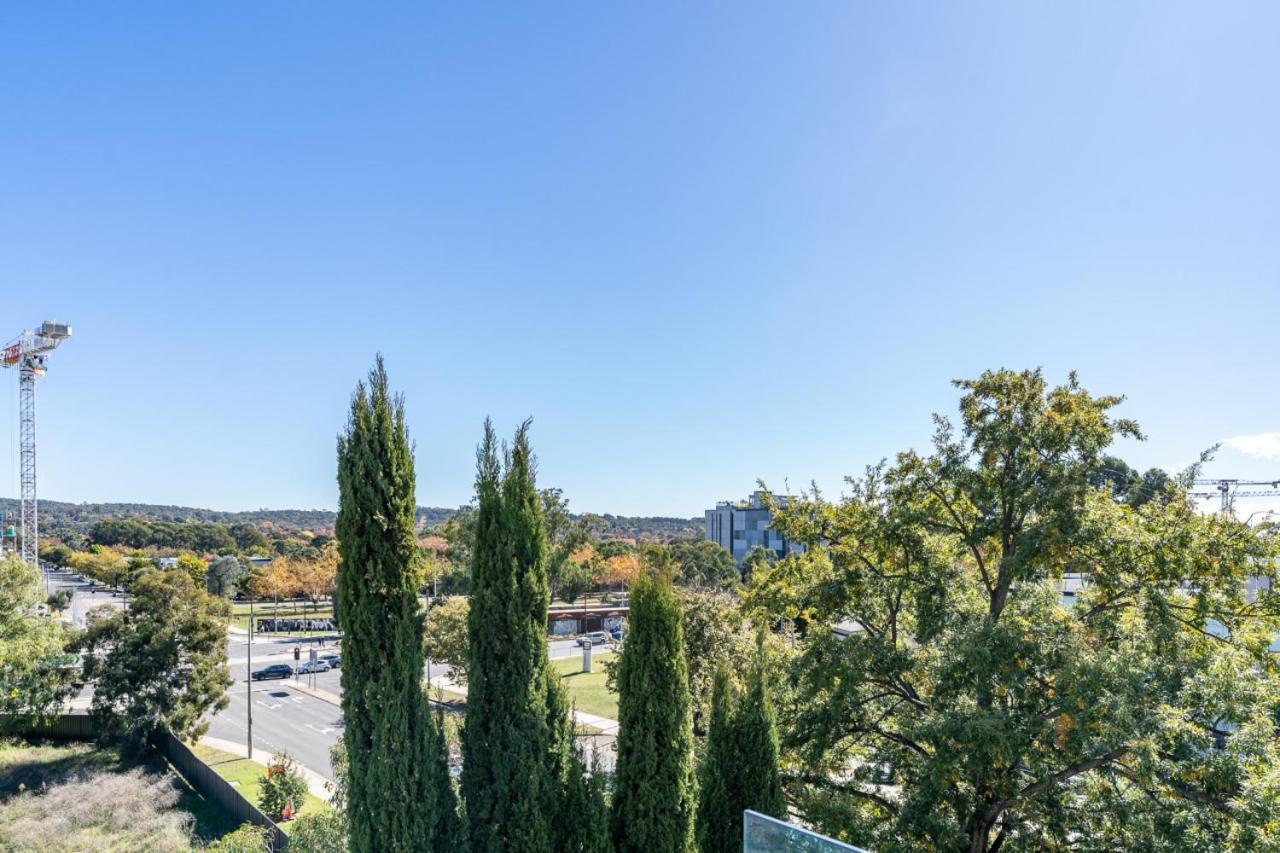 Apartment Spacious And Cosy With Great Views In Braddon *