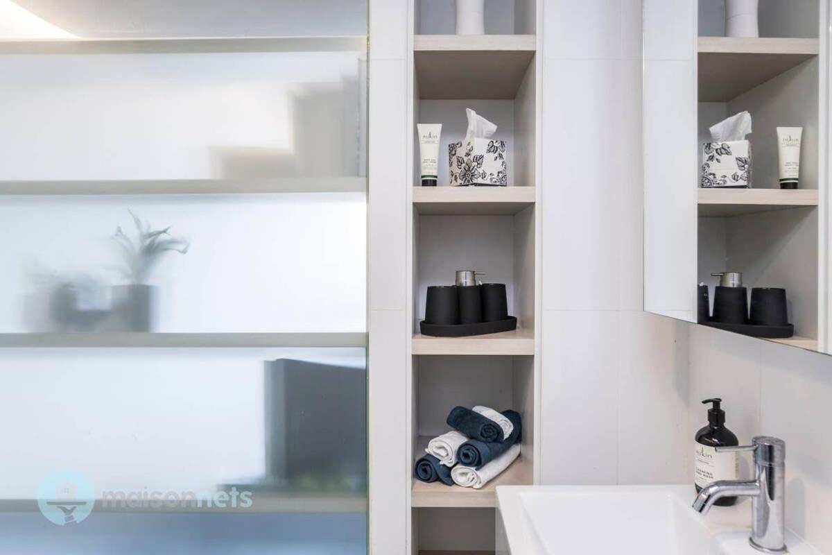 1 Bedroom Apt With Parking Walk To Anu * Canberra
