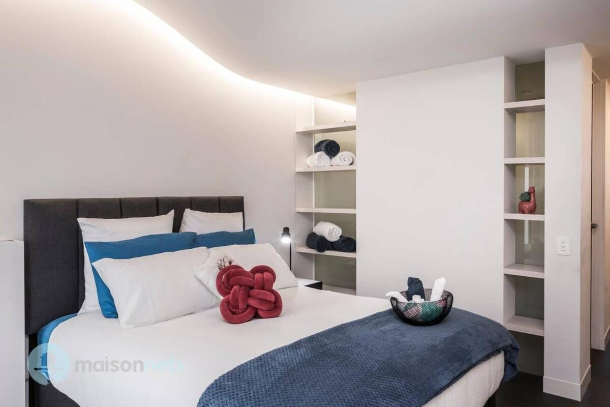 1 Bedroom Apt With Parking Walk To Anu Apartment