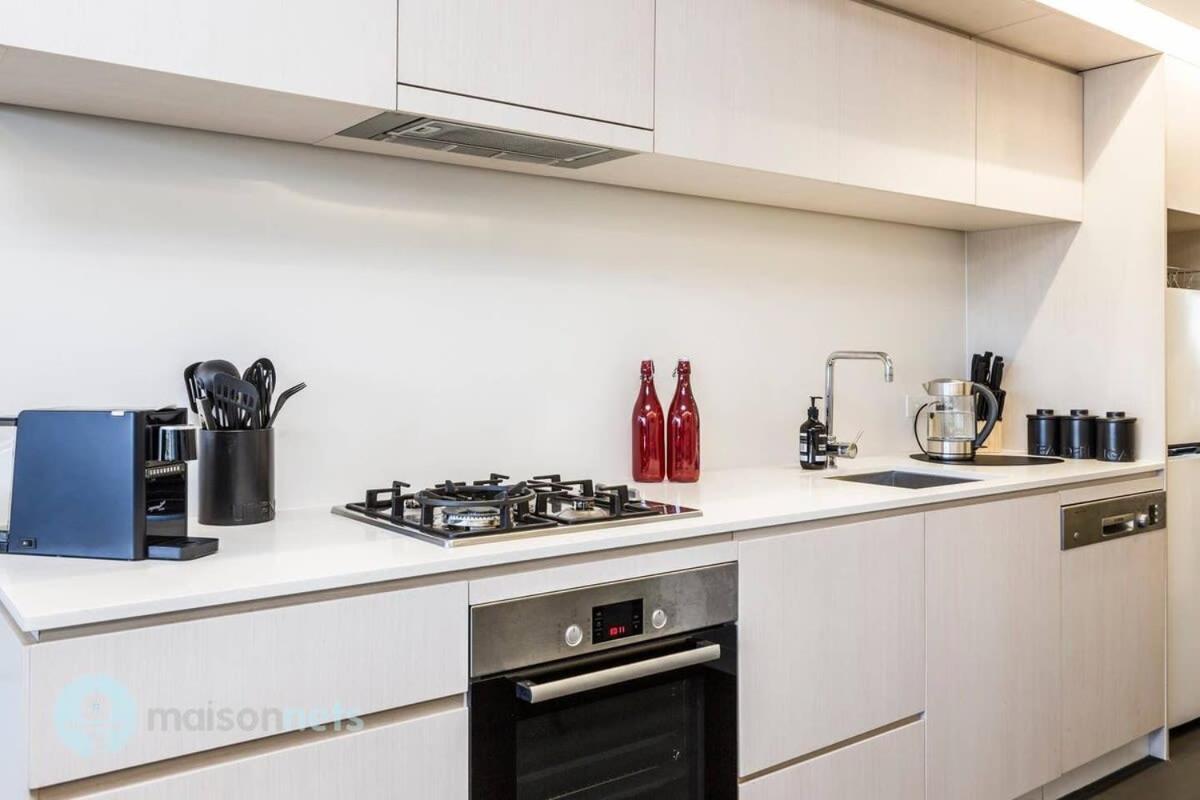 1 Bedroom Apt With Parking Walk To Anu * Canberra