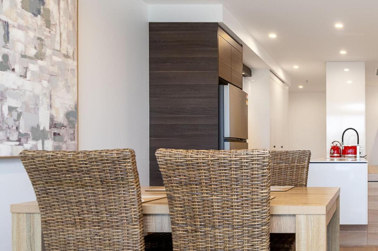 North-facing 3 Min To Times Fountain Apartment Canberra