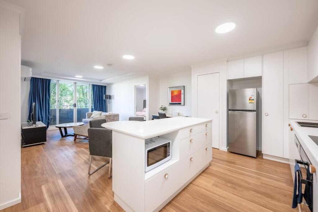Serain On Northbourne Ave Canberra  *