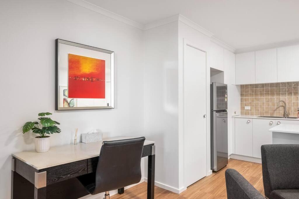Serain On Northbourne Ave Canberra  * Canberra