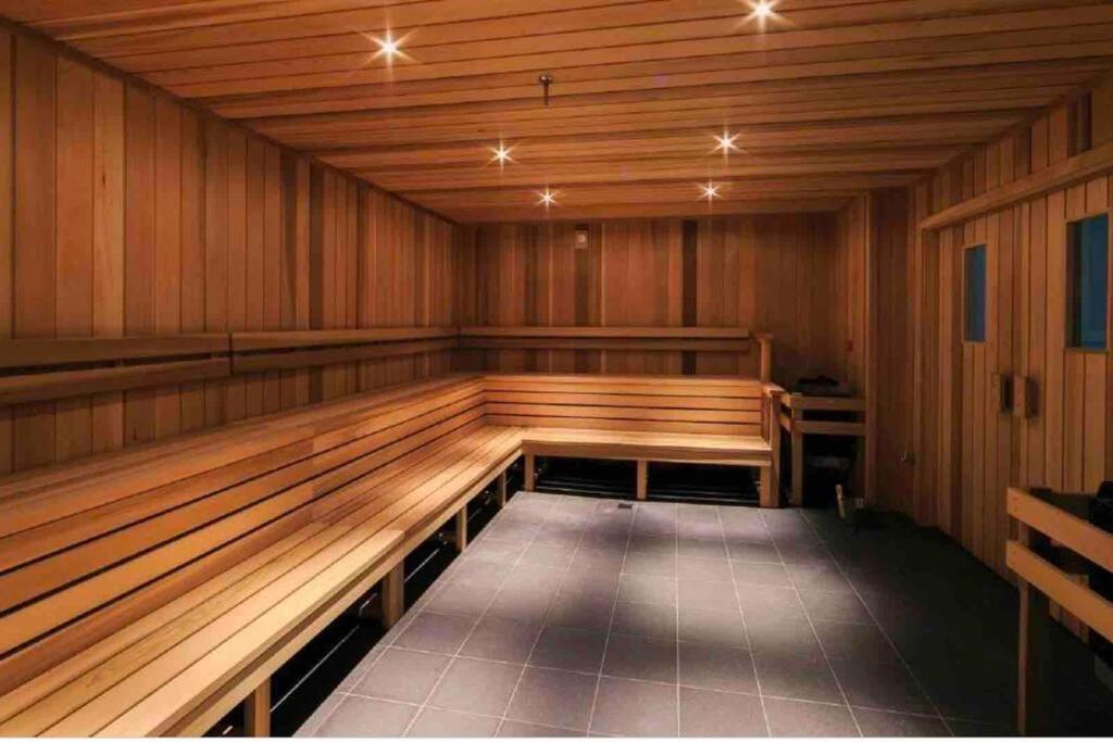 Midnight Luxe 2br 2bath 507 In The Heart Of Braddon L5 Views Pool Sauna Gym Wifi Apartment