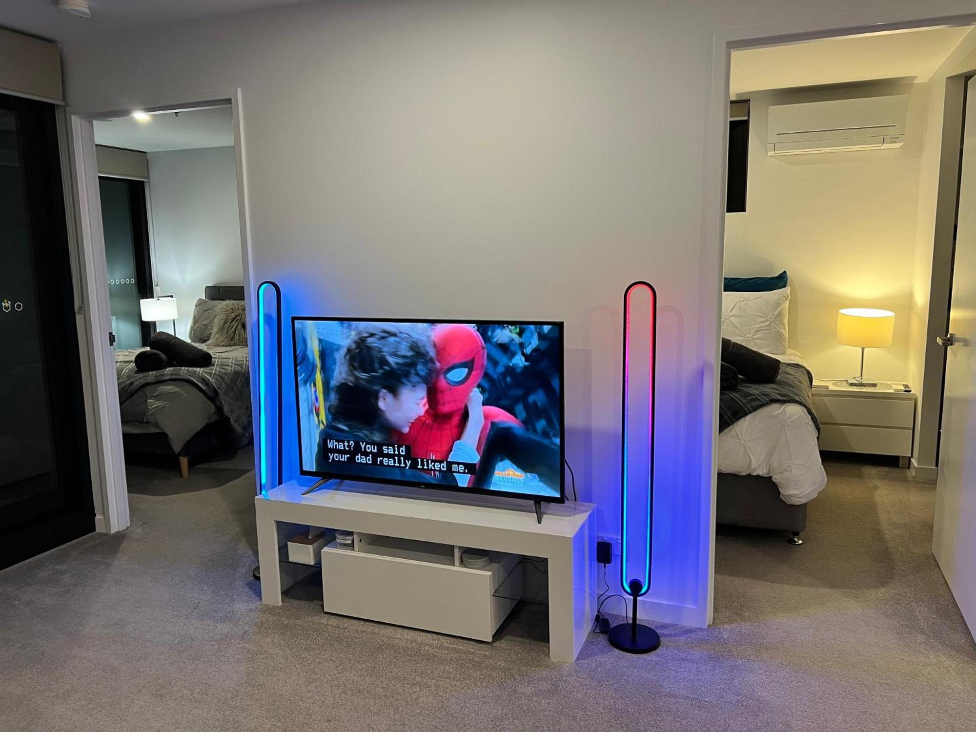 Midnight Luxe 2br 2bath 507 In The Heart Of Braddon L5 Views Pool Sauna Gym Wifi Apartment *