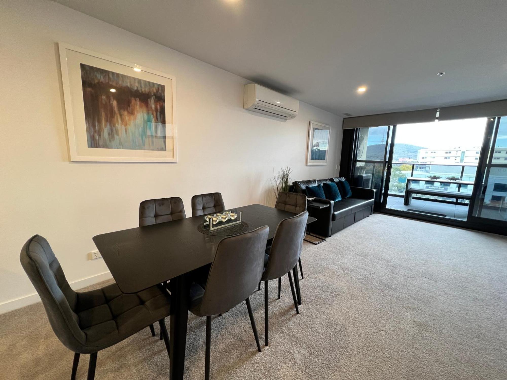 Midnight Luxe 2br 2bath 507 In The Heart Of Braddon L5 Views Pool Sauna Gym Wifi * Canberra