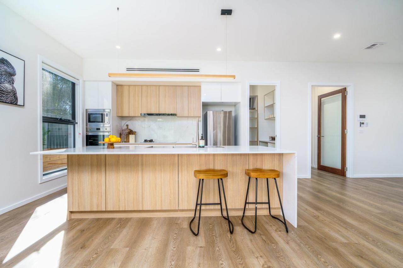 New 4 Bedroom With Tesla Charger Holiday home *