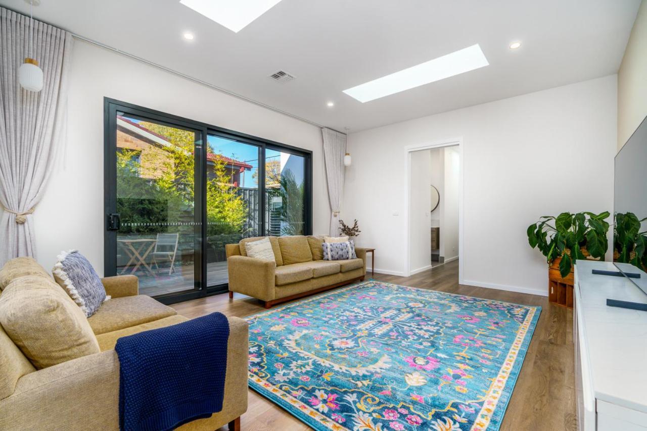 Holiday home New 4 Bedroom With Tesla Charger