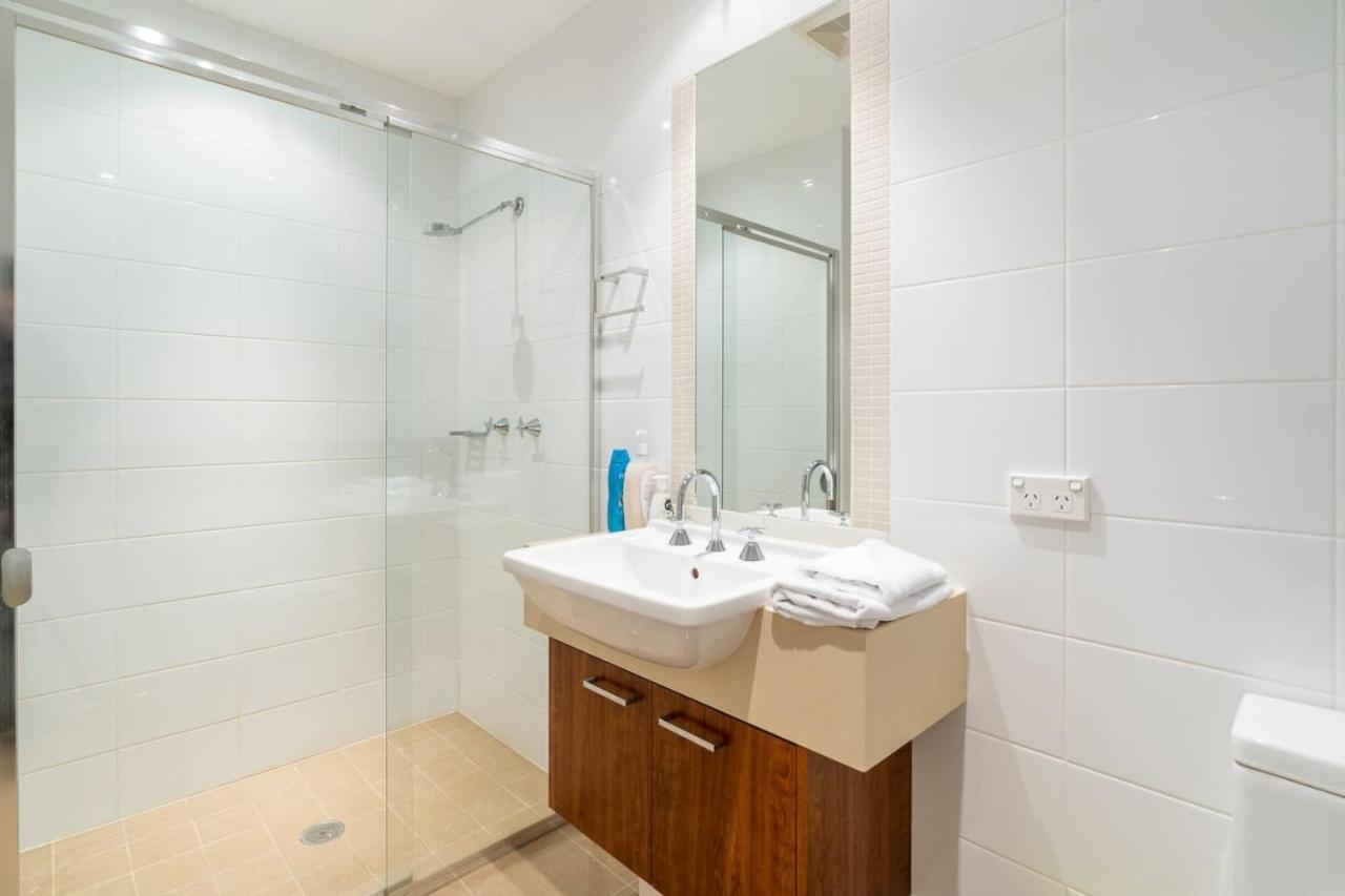 Absolutely Spacious Unit Between Anu And Apartamento