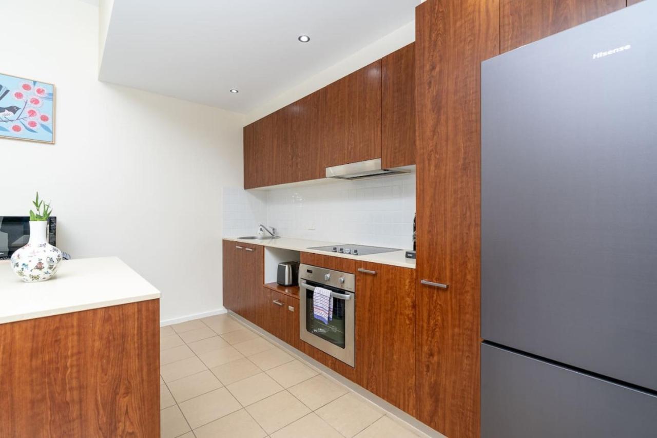 Absolutely Spacious Unit Between Anu And Apartamento *