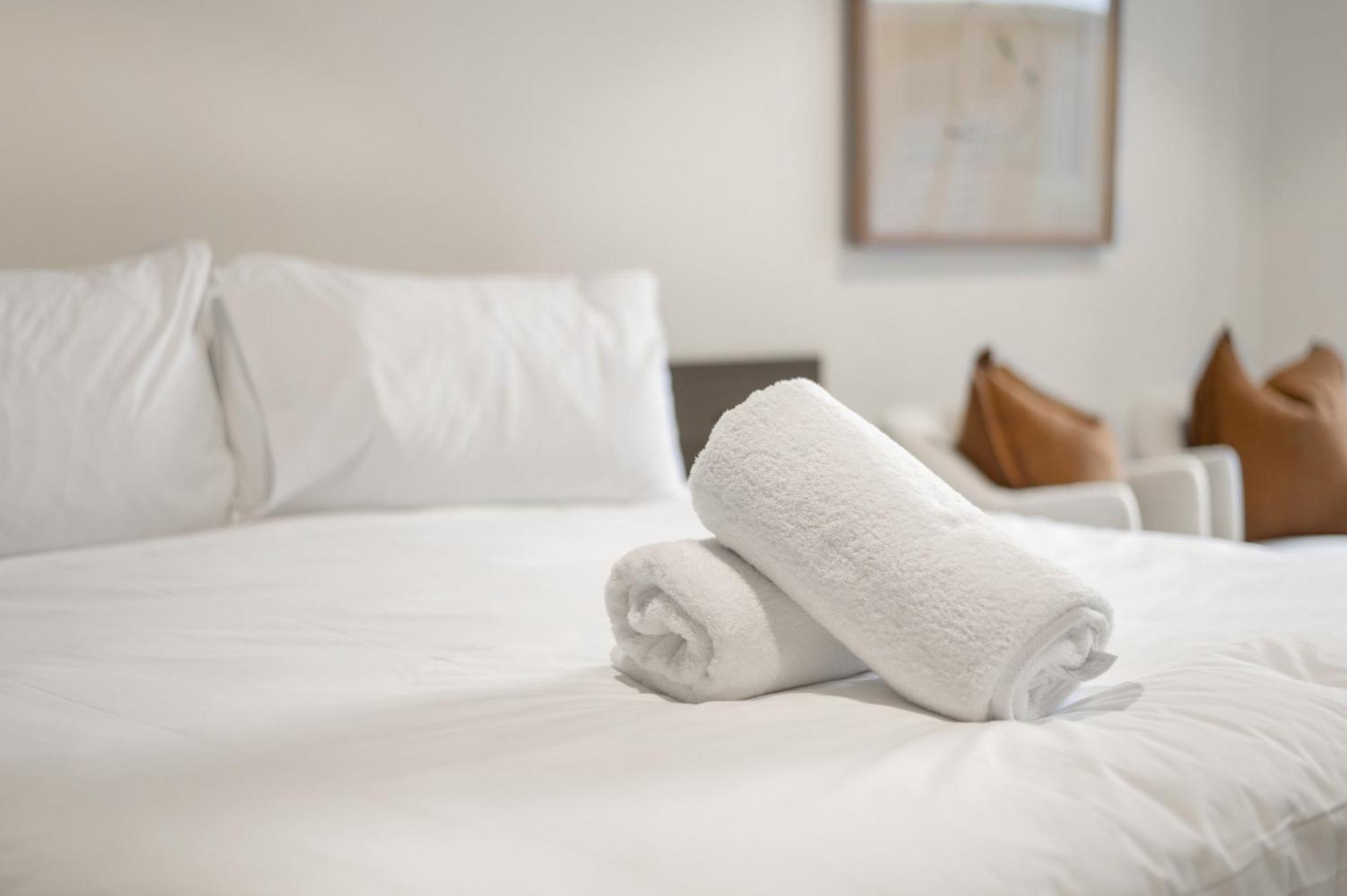 Spotless Braddon With Accessible Bathroom *