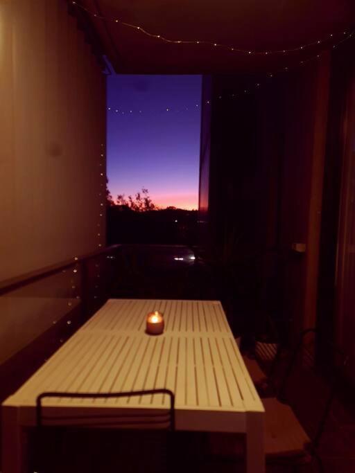 Apartment Stylish With Rooftop Pool, Minutes From And Anu *