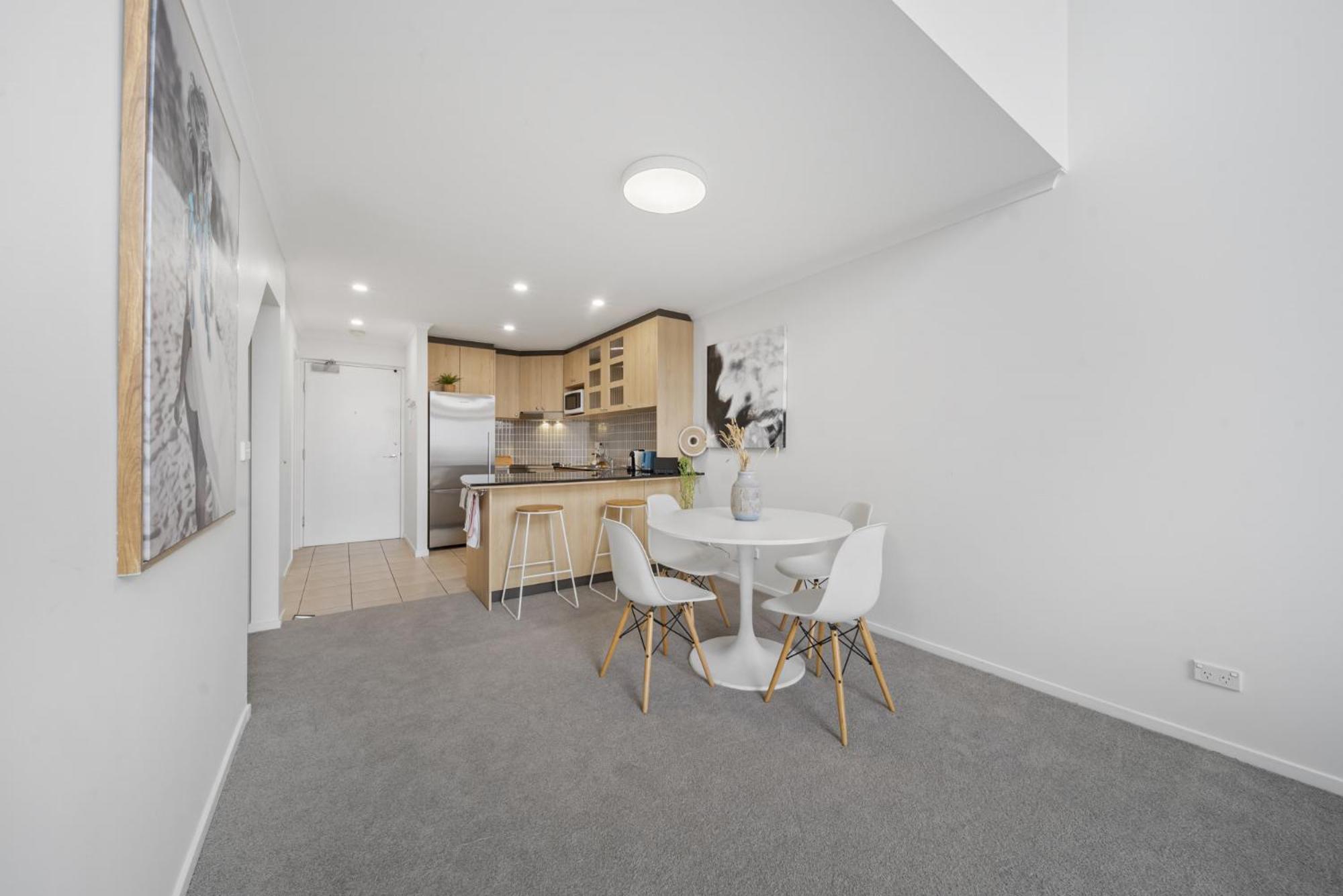 Loft-style Cbd 1-bed With Rooftop Terrace & Bbq Apartment