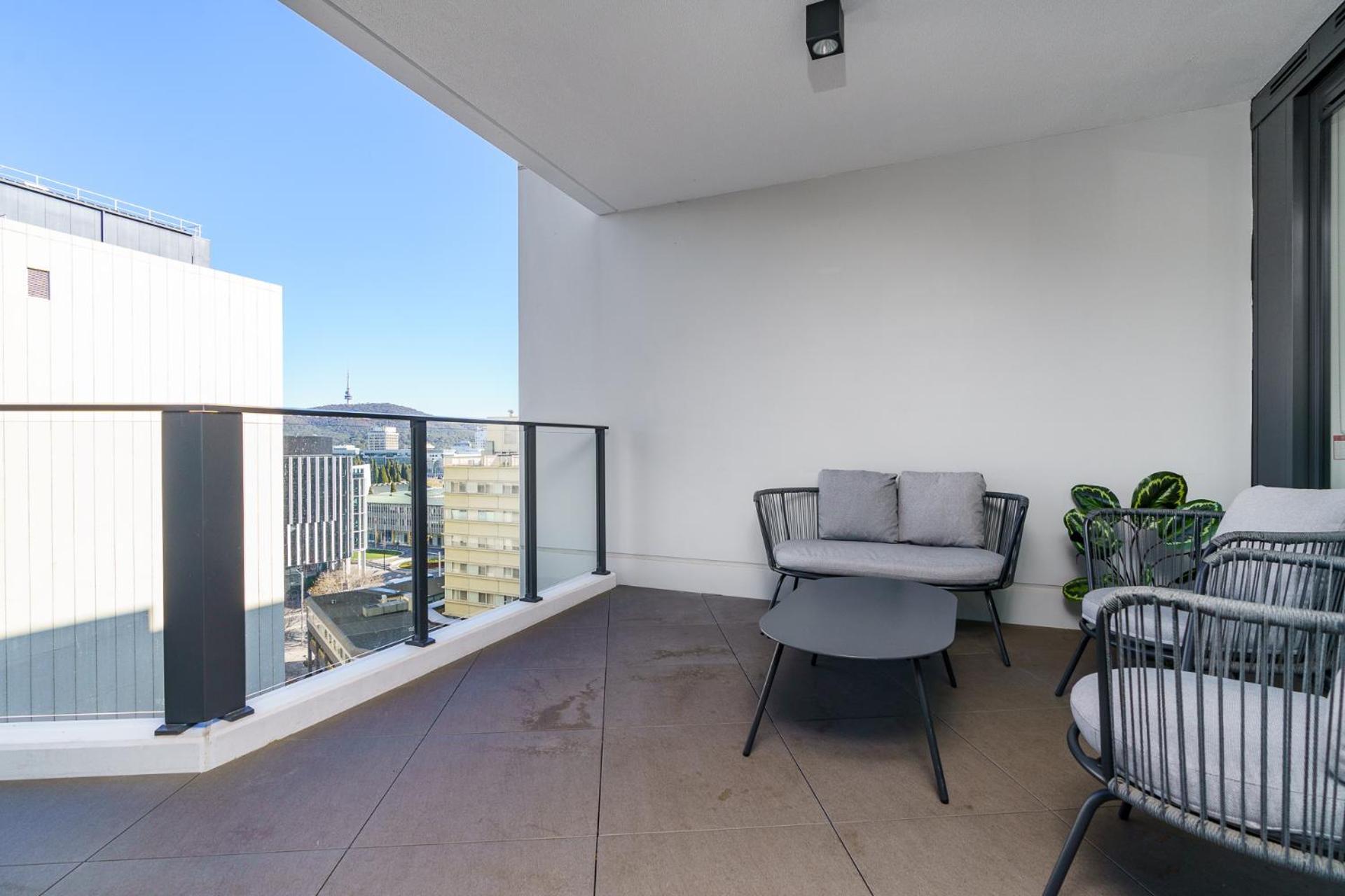 Contemporary 2br Retreat In The Heart Of Civic * Canberra