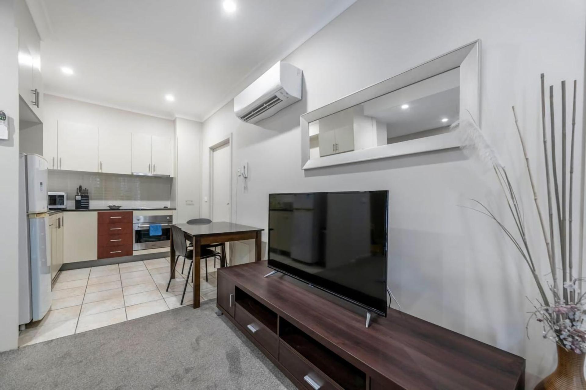 Quiet In Braddon Act * Canberra
