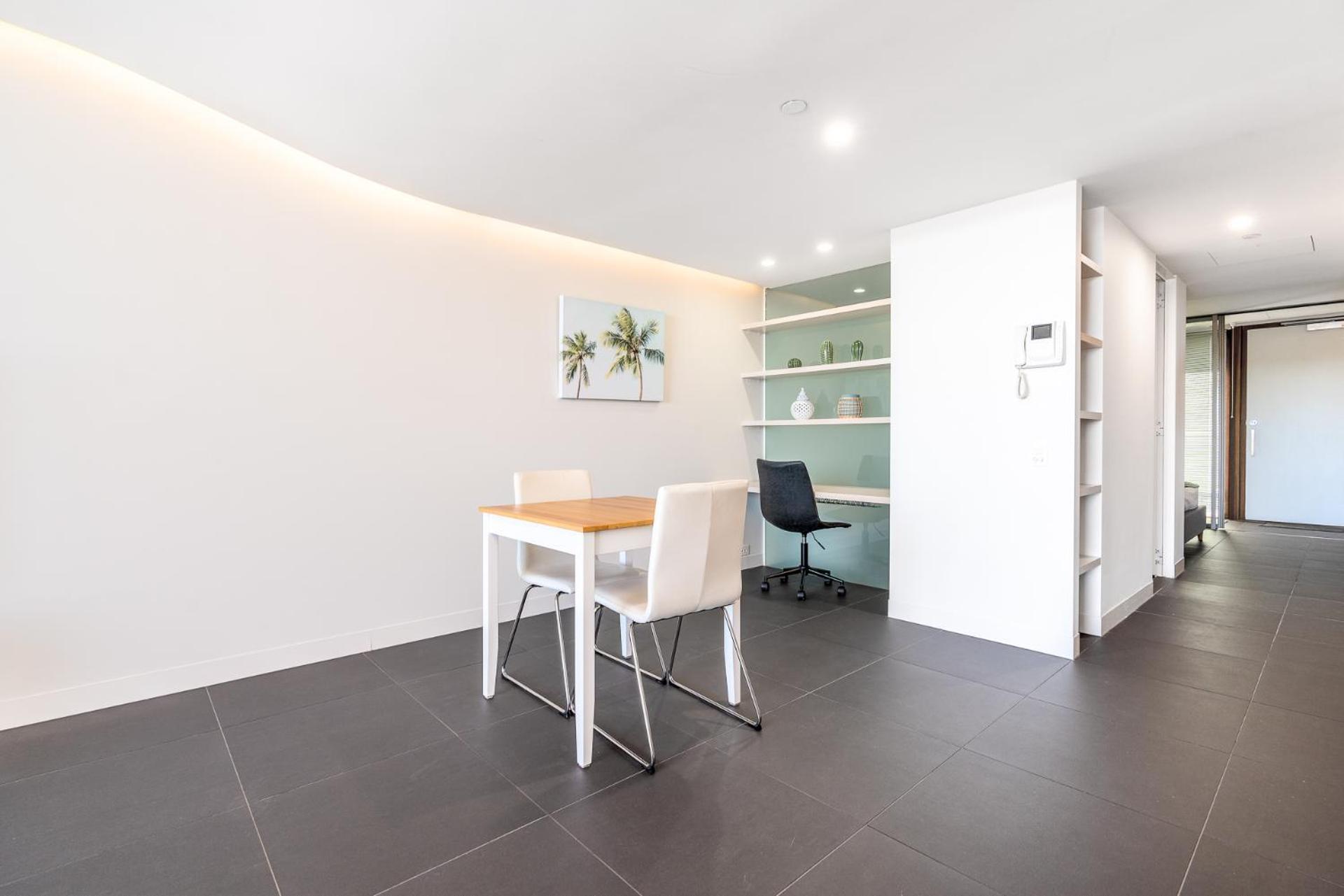 Apartment Homey 1br With Dedicated Workspace *