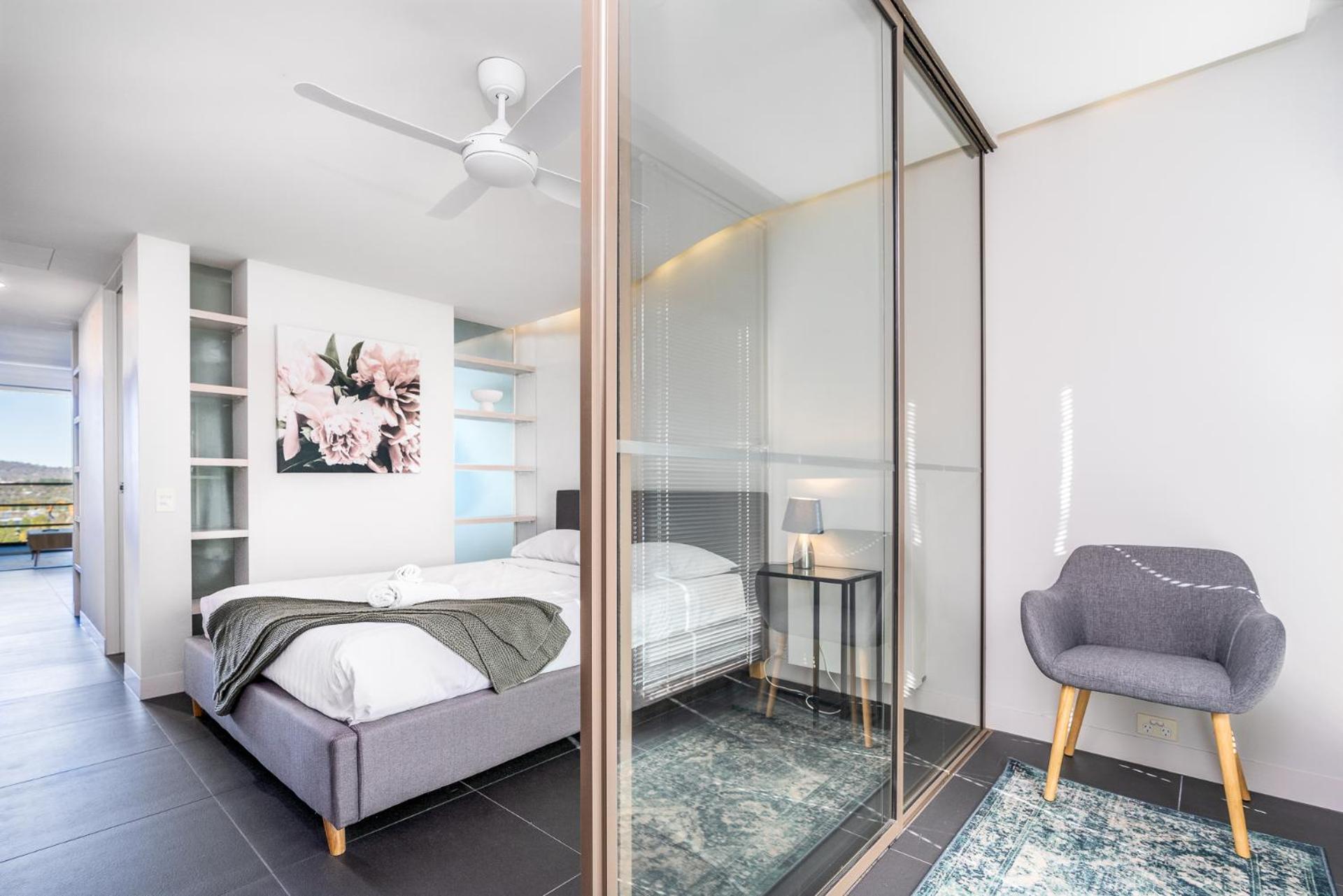 Apartment Homey 1br With Dedicated Workspace