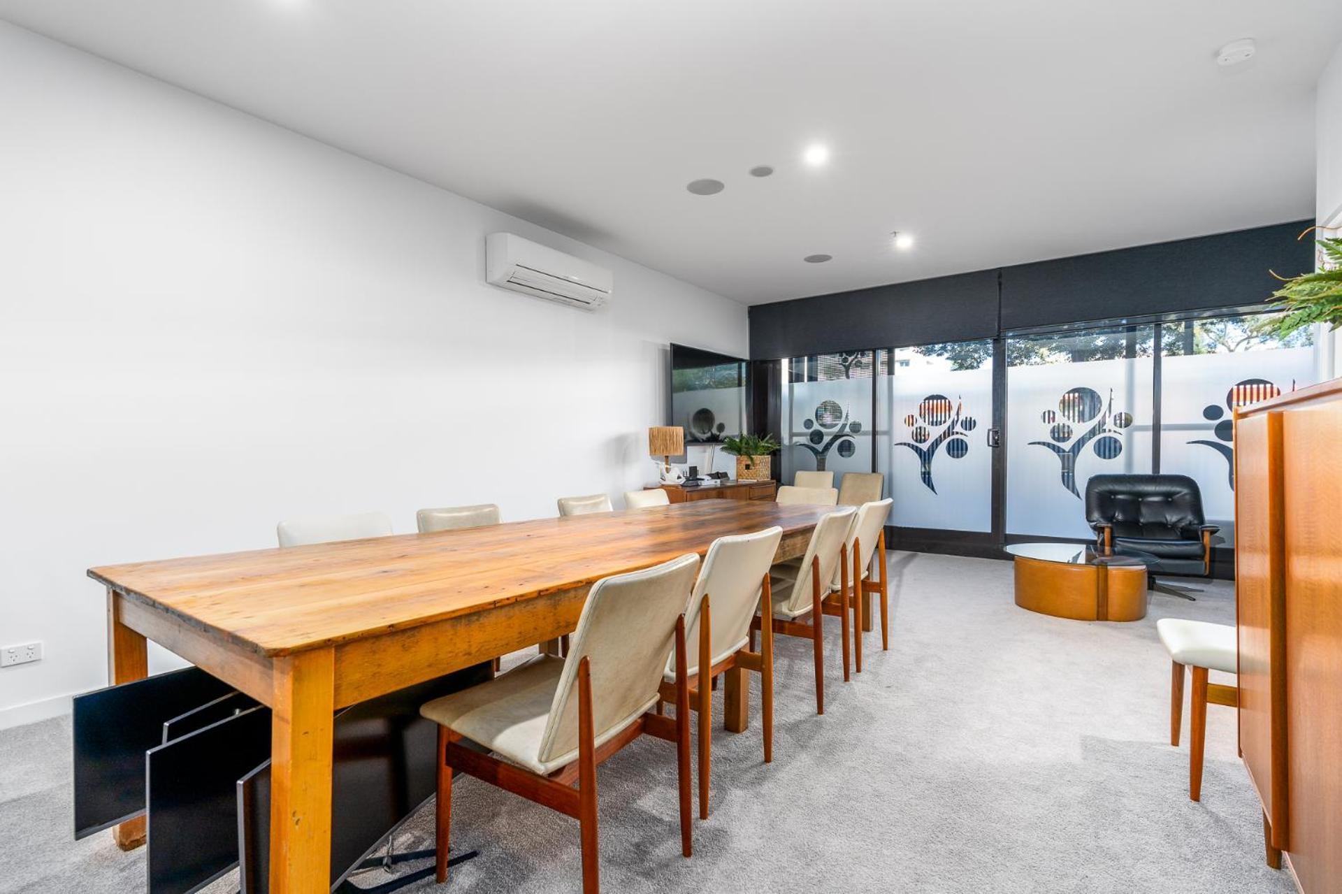 Apartment Private In The Heart Of Braddon Canberra