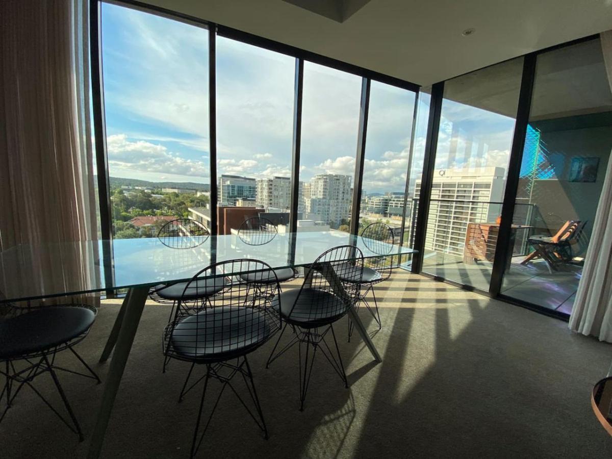 Apartment Sky-high Near Anu And *